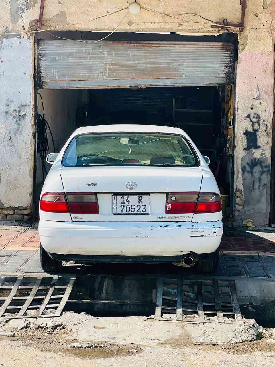 كرونة • ٢٠٠٠ • رقم نكليزي