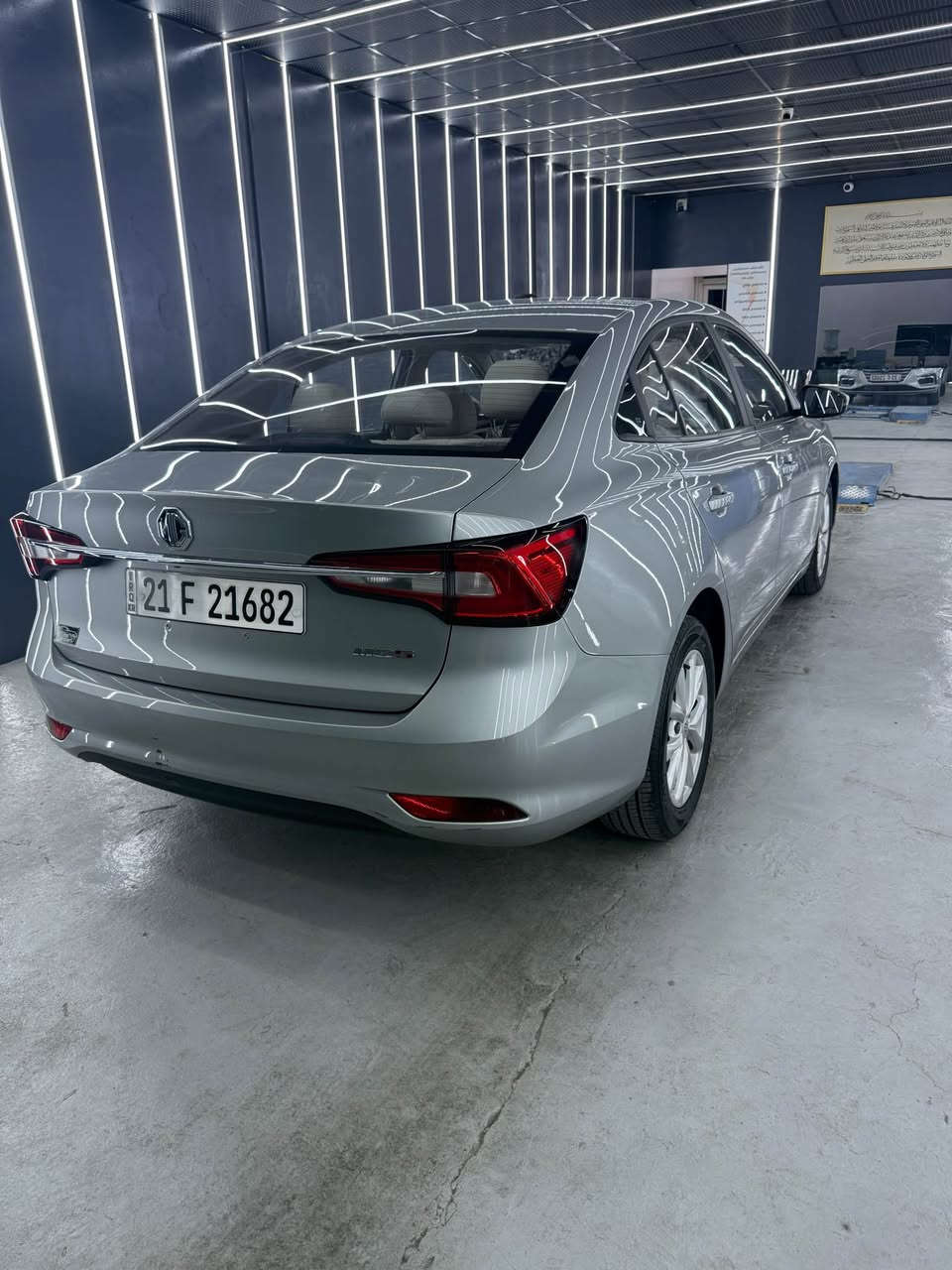 MG5 standart plus
مۆدێل 2024
بێ بۆیاخ و بێ شوخت و بێ چال و بێ تەرزە
تەنها ٨ هەزار کم رۆستوە وەک سفر وایە
سەنەوی تا ٢٠٣٠ تازەیە 
کامل گاعی بۆ دانراوە و سێرڤس کراوە
کەمێ دەرجەی زیاتر دەخوێنەتەوە بۆیاخەکەی
نرخی ١٠٤ گەلا و مەجال 
***********
*********** السليمانية, العراق
