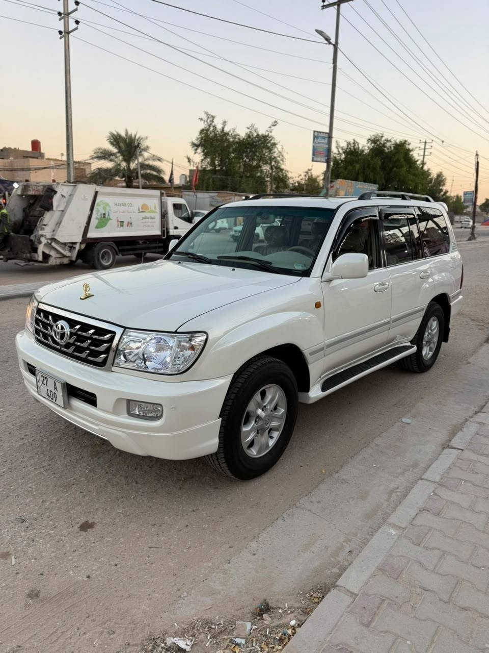 السلام عليكم سياره موديل 2007 للبيع  *رقم مميز بسمي
سياره كارتون من حداديه ودواخل مكفوله من الضربه 
بيها صبغ للجماليه اثرر شخوط
السعر 180 وبيها مجال 
الاستفسار عل رقم ***********
العنوان نجف كوفه

