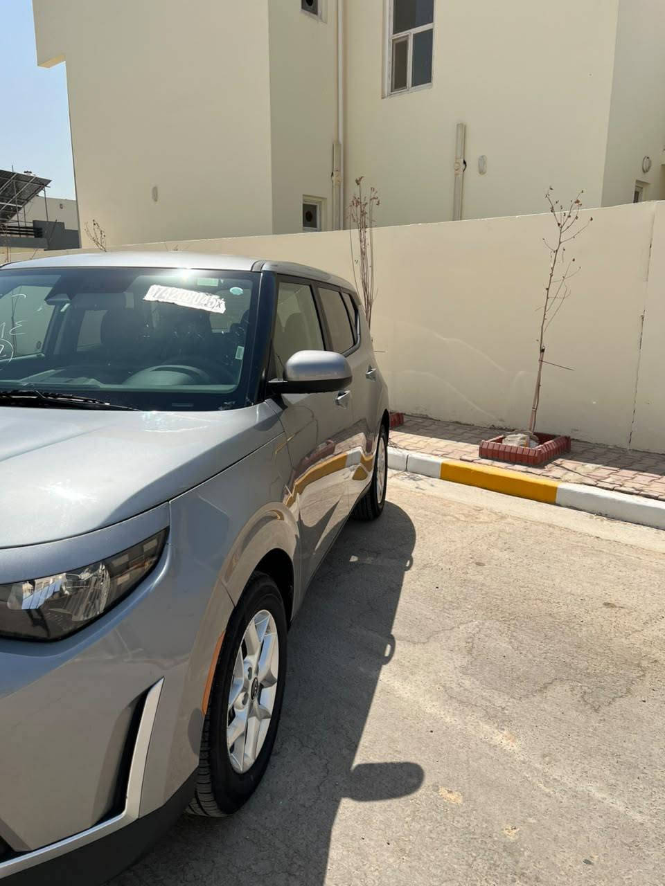 السلام عليكم كيا صول 2025 ماشيه 3 الف مكينه  2000 دوش مواصفات LX بدون رقم حادثه جاملغ مبدل وربع بنيد صبغ  ايرباك ستيرن وصور الحادث مرفقه بالمنشور مكان السياره الحله السعر 142 وبيه مجال بسيط للاستفسار 
واتساب ***********
او ‭*********** بغداد, العراق
