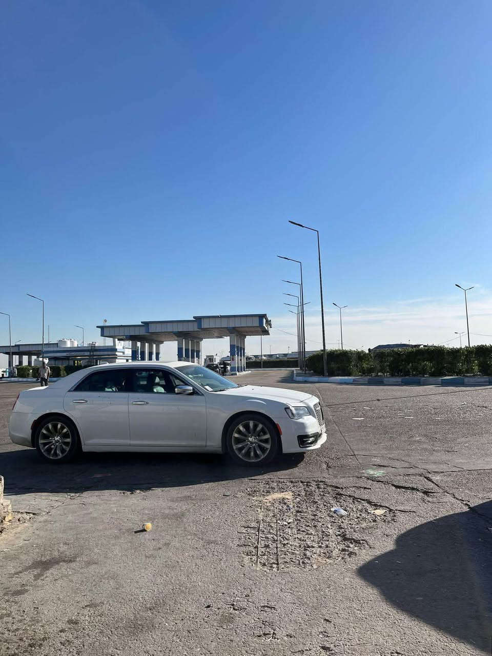 للبيع موديل 2016 معلايه 22 
تفاصيل اكثر 
للاتصال 
***********

نص مكتوب في الصور:
- 65 11:32 bid.cars X تم ... الإنجليزية العربية 9 / 10 1:1 X < > Press Brake and Push Button to Start 92597 mi 9
- 66 11:32 bid.cars تم الإنجليزية العربية 3 / 10 1:1 9