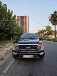 F150 STX • V8 ٥.٠ • ٢٠٢٢