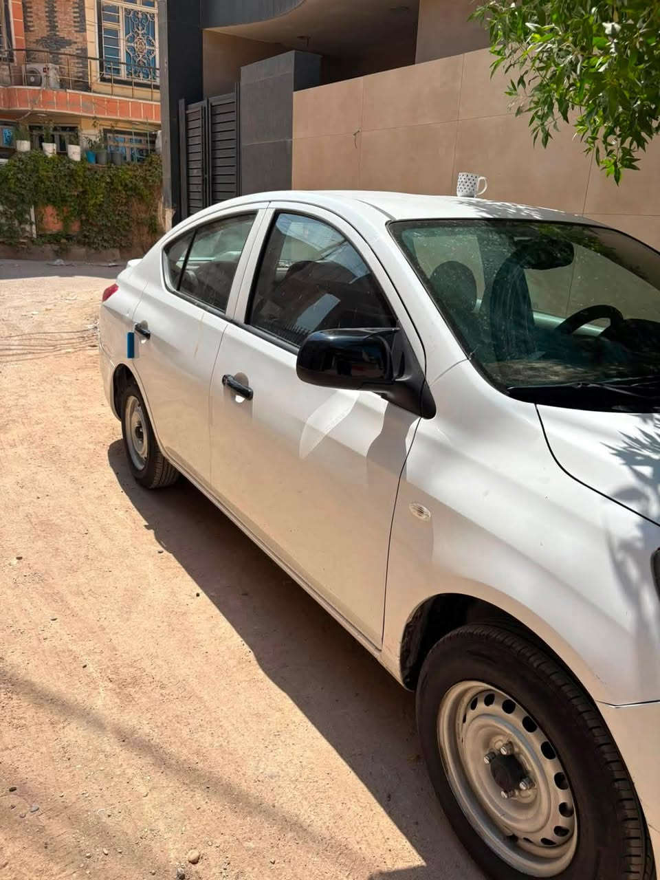 نيسان سني موديل ٢٠٢٠ سيارة نضيفه ذي قار حره السعر ٩٣ وبيه مجال
***********

