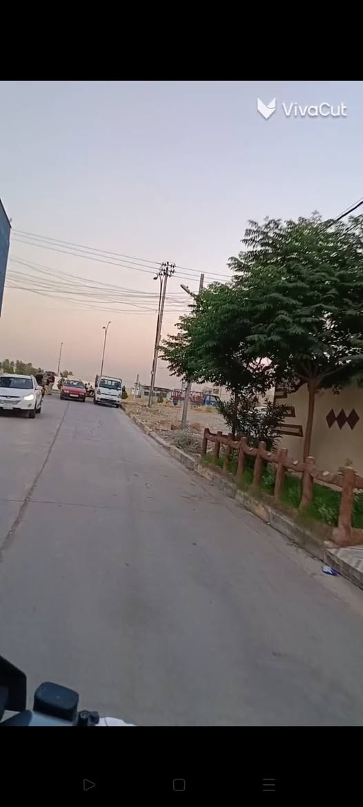 يارمجه الشرقيه • ١٠٠م • ماء وكهرباء