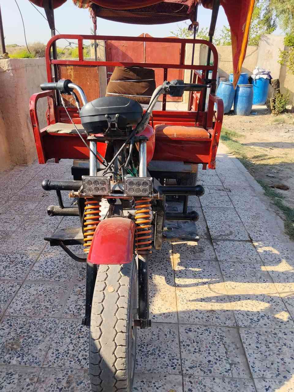 سلام عليكم ستوتة سلطان وصل نضيفة  سعر 950 شغالة نكرة سلف عنوان ميسان كحلاء رقم ***********
