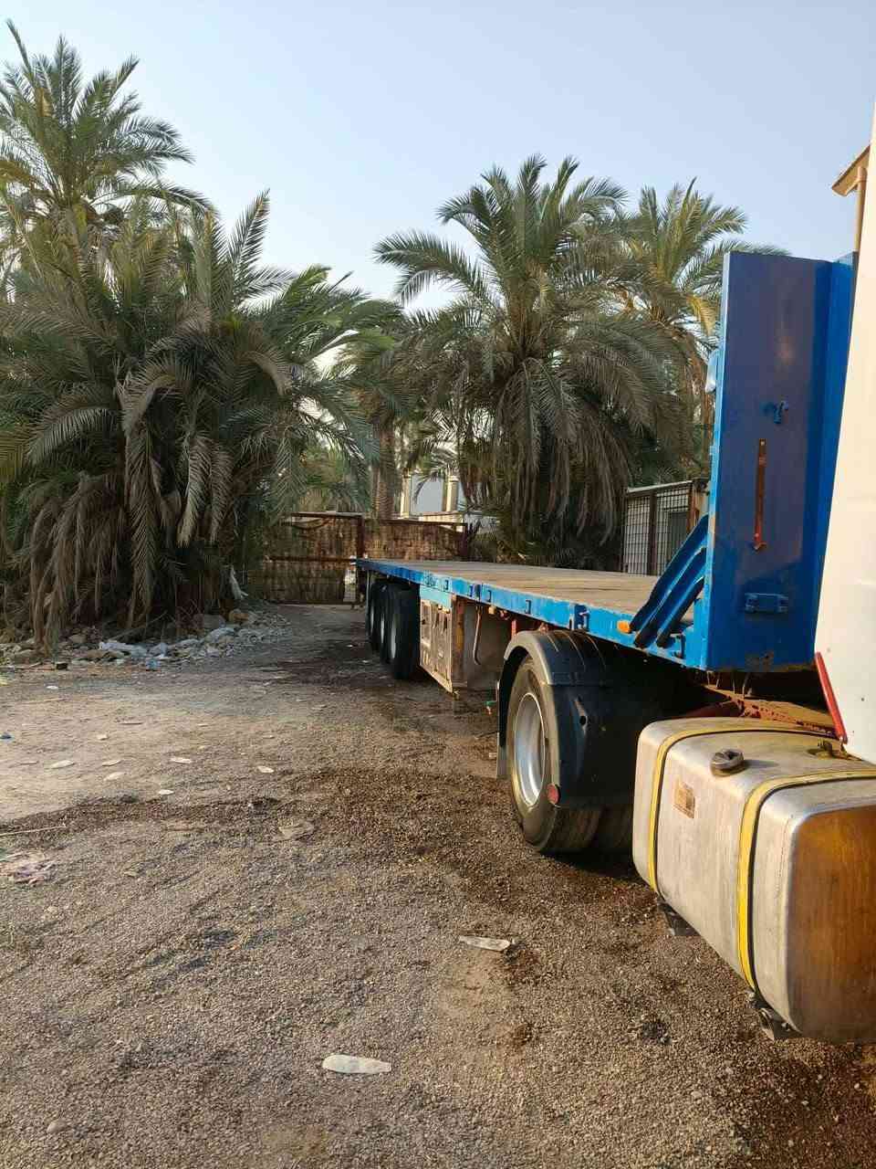 عربانة أوروبية • تايرات نص عمر • حمودي السراي