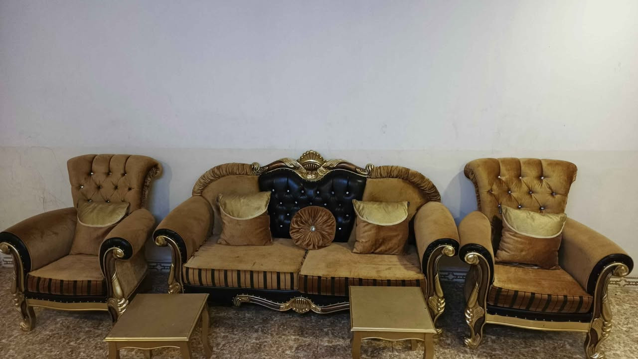 قنفات رئاسي
السعر ٥٥٠
***********
*********** كركوك, العراق
