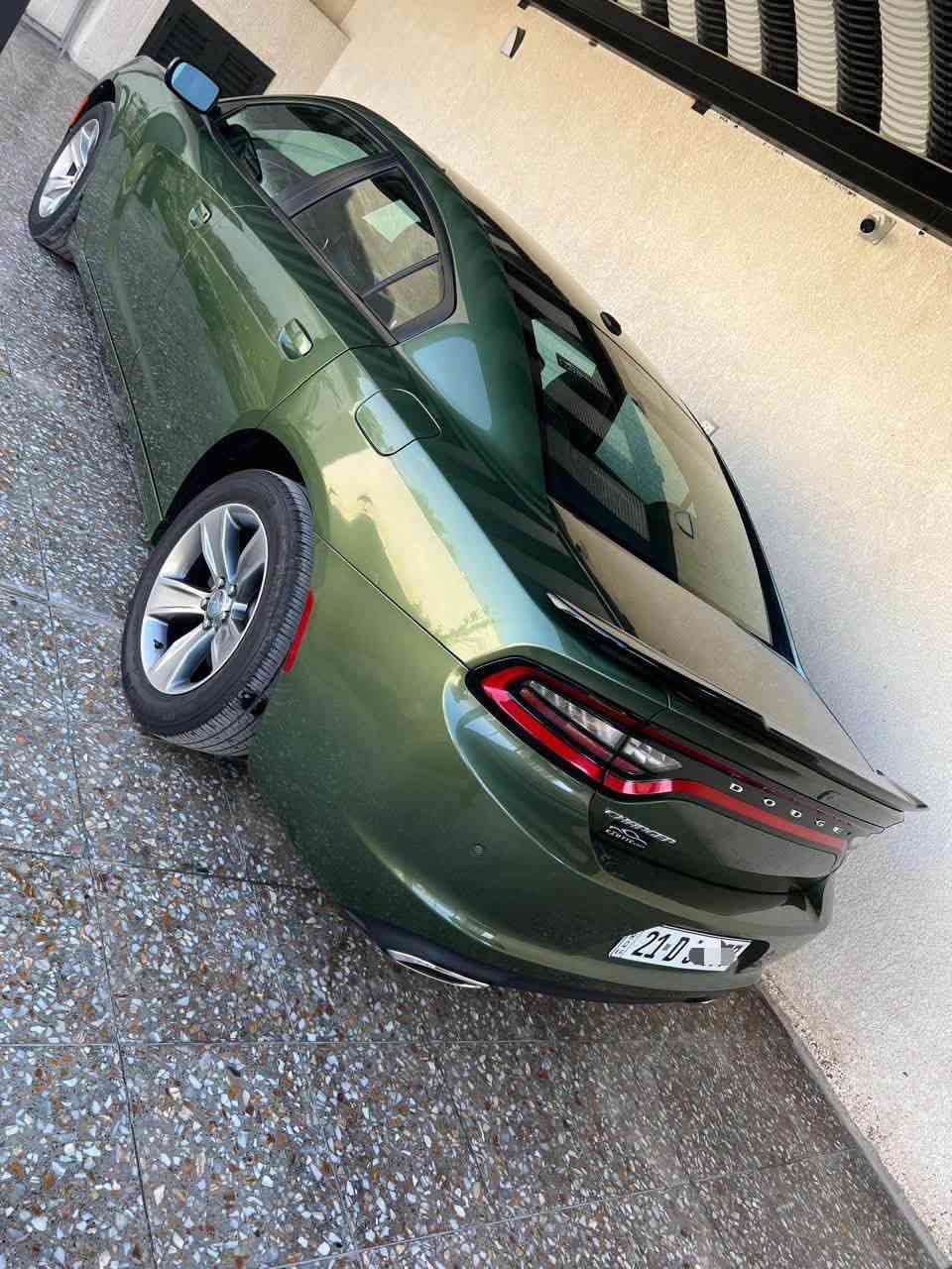 جارجر 2021
 خليجي وكالة هارلم 
 كفاله SXT
رقم سليمانية بأسمي تحويل مباشر لون مميز زيتوني 
السيارة كلين وكل السيرفس مالتها بالشركة 
شاشة حجم وسط  حساسات خلفية كامرة خلفية 
بصمات عدد ٢ مثبت سرعة 
الكشنات جلد  ويل ١٨ بلادي و تخم تايرات جديد يوكوهوما
العداد 39000 ميل 
السبير جديد منازل وكل غراضها كامله جديدة  الارضيه البلاديه جديده وغير مستعمله
مكان بغداد
للاستفسار  
***********
