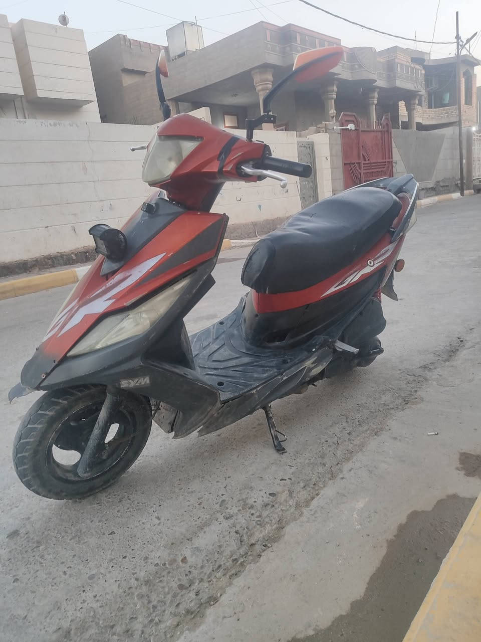 صبحكم الله بالخير سايم نحله شغال بس يرادله ترتيب
 صلف هندر كهربائيات شغاله محرك نضيف السعر 375 واتساب ***********
