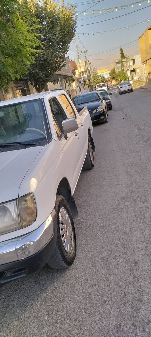 دەبڵ نیسان 2002 ساخ علوج
بەشەرتی گێڕو مەکینە تەبرید و پاوەر دەعم و لێدراوی نییە سەیارەکە توندو تۆڵەو بێمەسروف گۆڕینەوەش دەکەم
 47 گەڵاو مەجال  ***********
