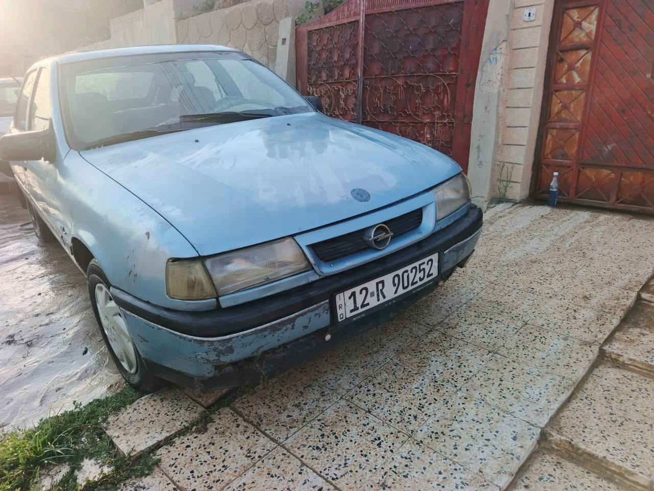 فكترا ١٨موديل 91 لونها سمائي رقم نينوى شرط التحويل صاحبها الشرعي سعرها 30ورقة وبيها مجال للاتصال علر الرقم ***********
