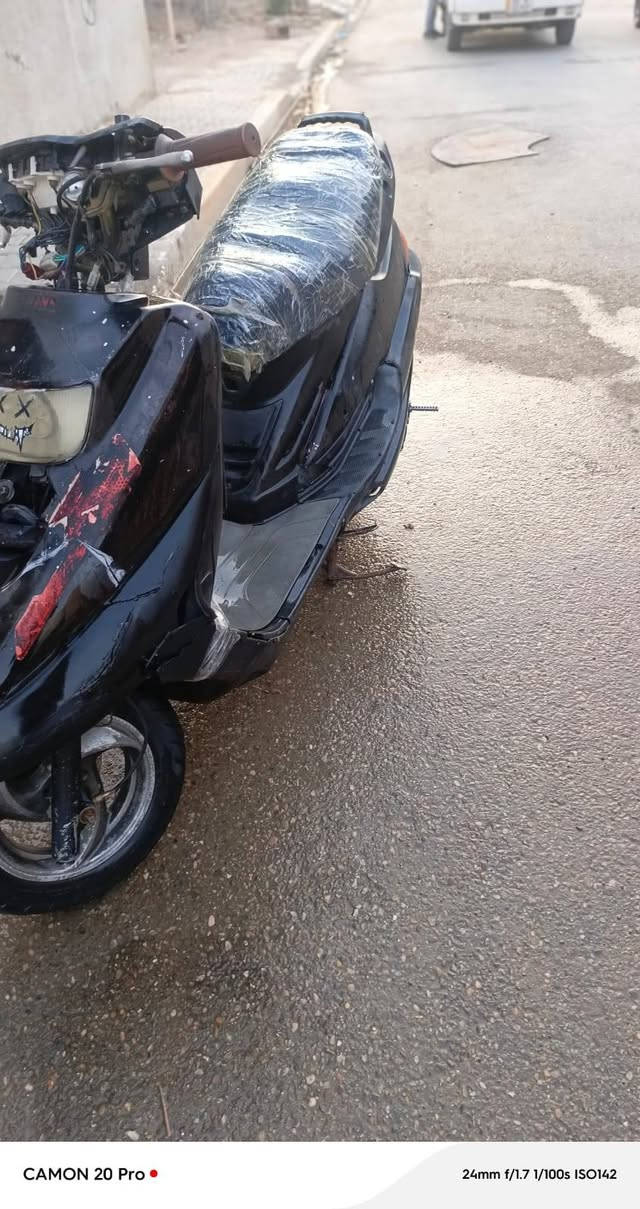 فراشة فضائي • درجة حلو • مكينة نعمة