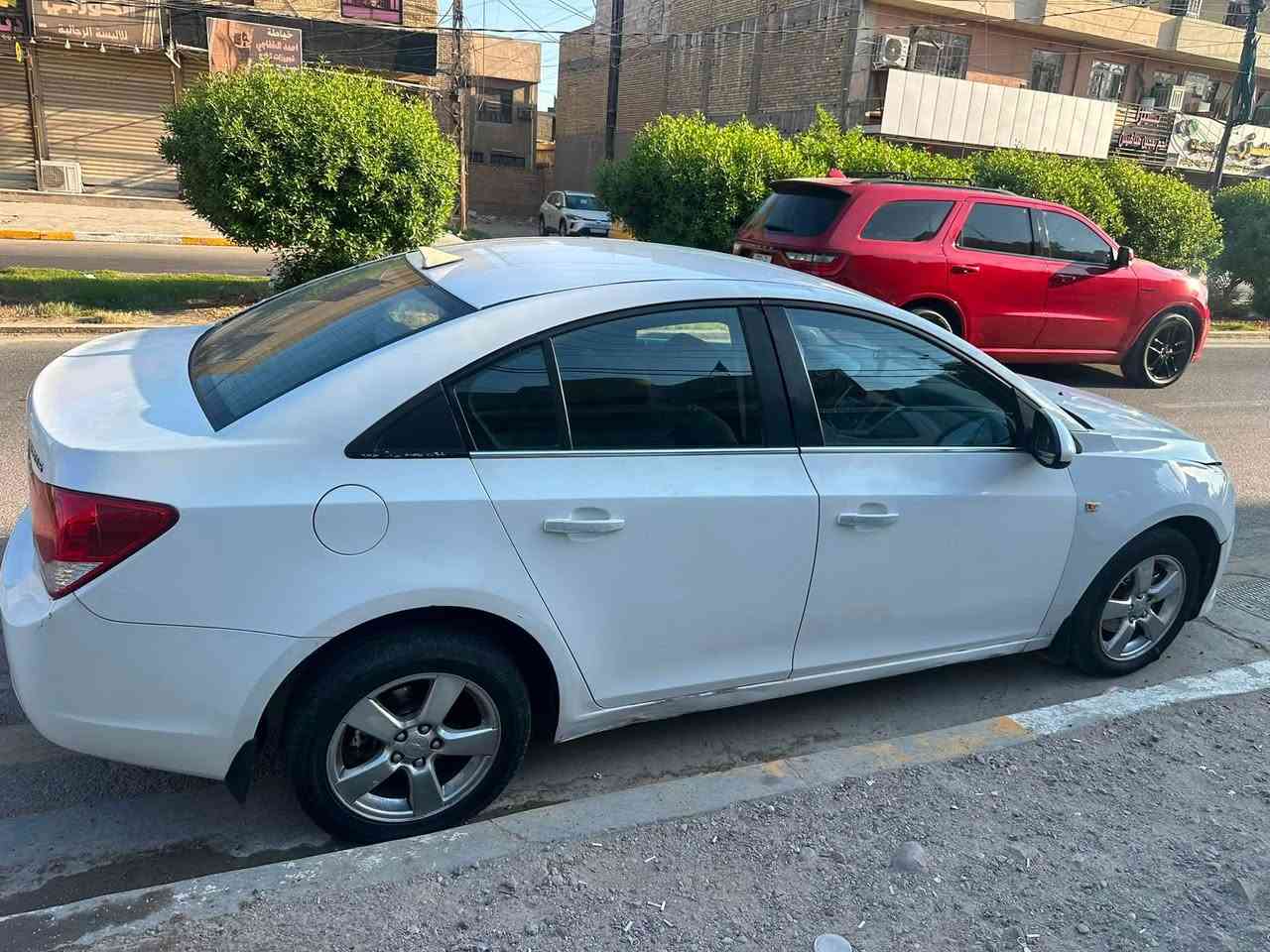 السلام عليكم شوفو كروز٢٠١٠  نضيفه ومتعوب عليه مال جناي مذب عليه ربع طبعن محرك ١٨٠٠المرغوب محرك نضيف كيرنضيف  شواصي الغوده كولهن تمام مكاني بغداد تحويل بنفس اليوم كهربائيات كوله شغاله السعر ٦٠ وبيه مجال 
)(***********)(
