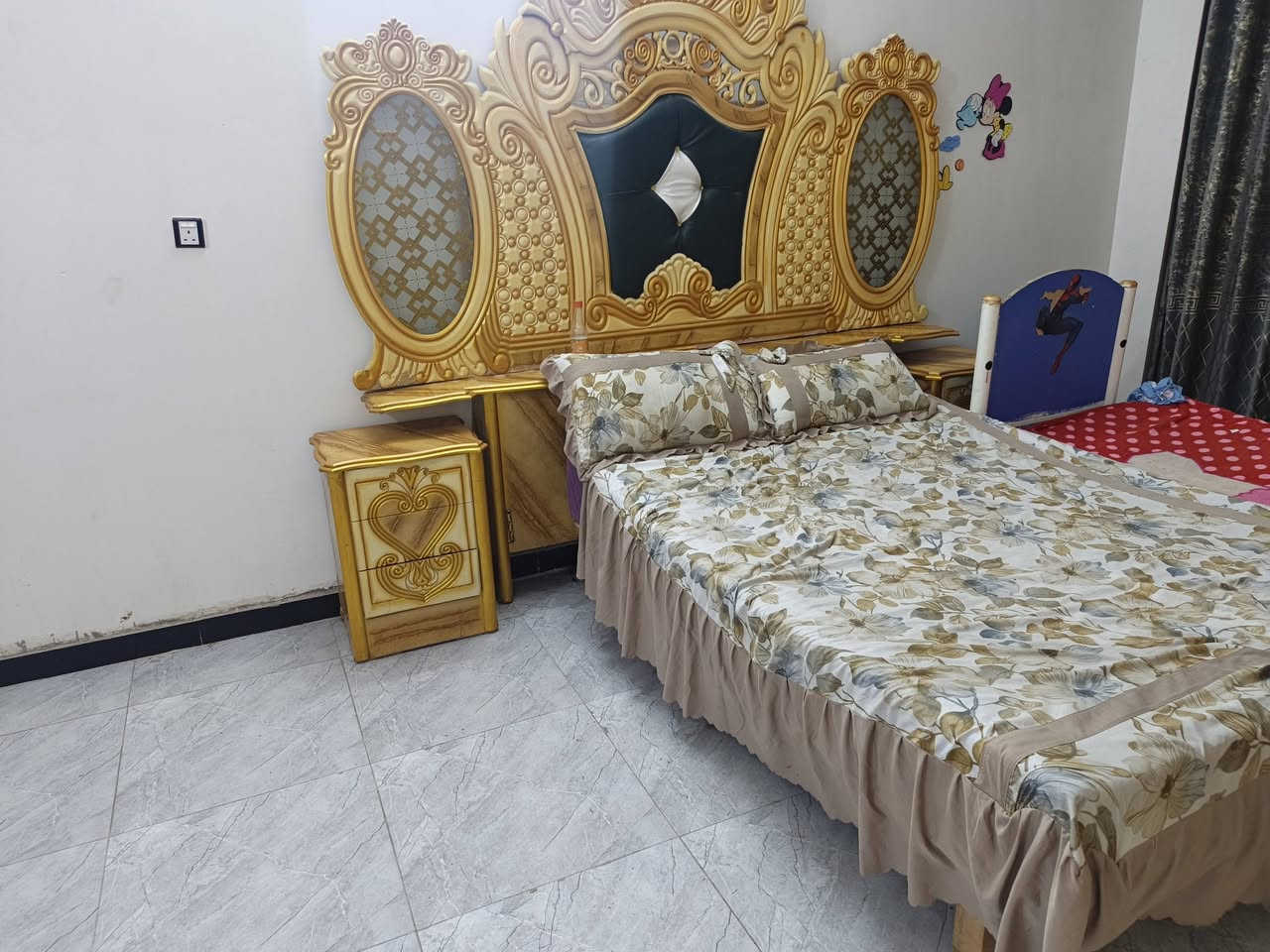 غرفة نظيفة 375 ألف مكاني بغداد العبيدي***********
