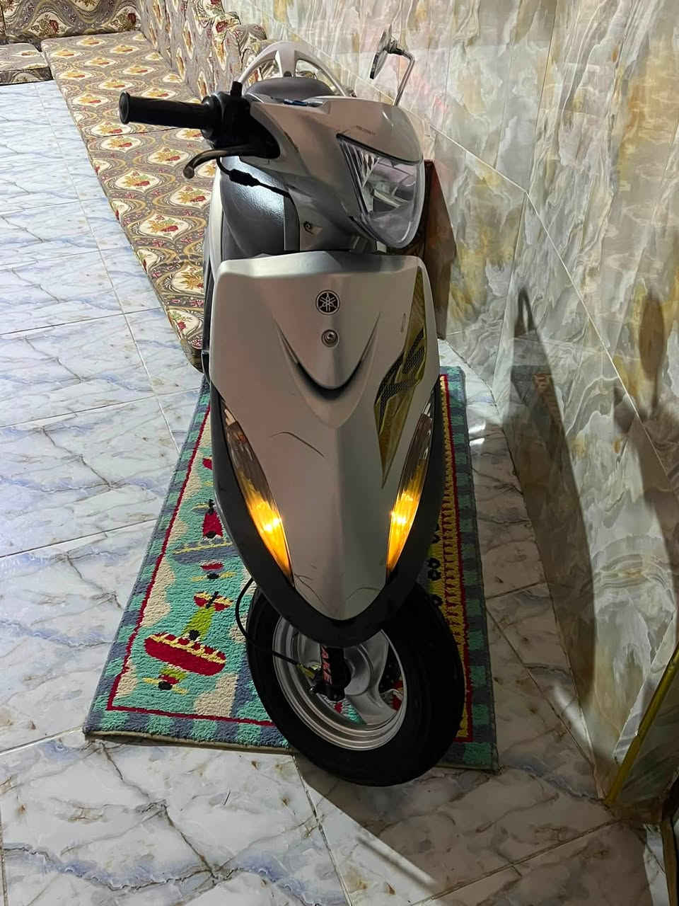 السلام عليكم دراجه ماكس عدله دراجه كفاله عامه  من كلشي ختم واحد كلهه مختمهً ماصله شهر من طالعه من الوكيل دراجه نضيفه كلش للستفسار  ***********
