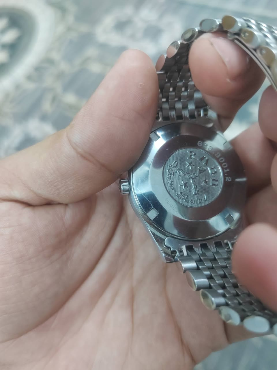 رادو بربل هورس اوتماتيك
انكر شغال

مكينة صفرة

مكينة عملاقة 2836

شغالة ومضبوطة بالثانية

(كيس مجدد الباقي بلاد)

الساعة مستخدم بنظافة اخو الجديد

السعر 120 الف دينار الساعة بسعر البلاش

السير مقصوص والحلقات موجودة

*********** واتساب
