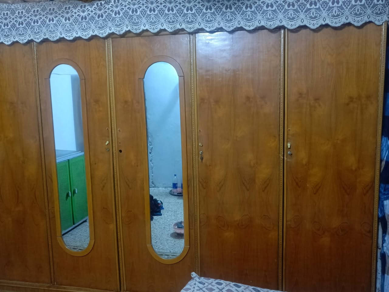 للبيع كنتور معى چربايه 250
ثلاجه نضيفه 170
 
جربايه نفر عدد 2 معى الدوشك   الوحده سعر 30

مكان بغداد الشعله  ‏‪***********‬‏ متواجد فقط واتساب
