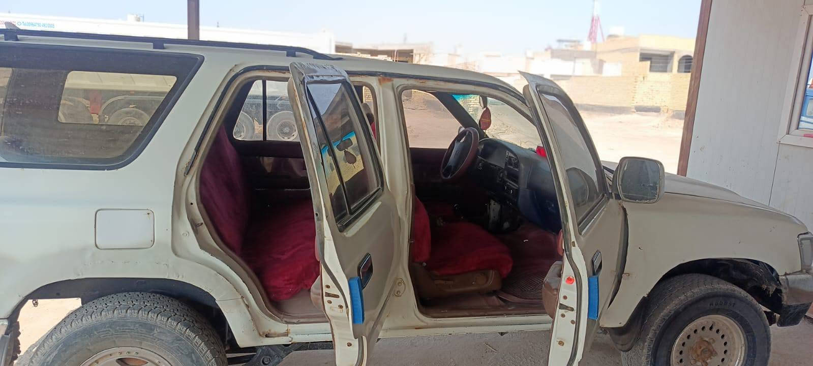 سلام عليكم جيب للبيع مكينه ونجي 6وكير عادي جدد كهربائيات كلها شغاله تخم تاير جديد حداديه جديد غرفه جديد سياره جاهزه مكان ناصرية مركز سعر 20 وبيه مجال *********** مكلف بل نشر

نص مكتوب في الصور:
- 00964750 491 0005
