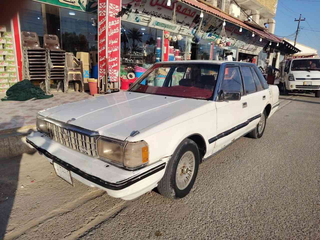 سوبر موديل ٨٥ ب اسمي رقم دولي وهزه جديده
محور بطه 

مكان السياره ديوانيه دغاره 

***********
السعر ٣٢
