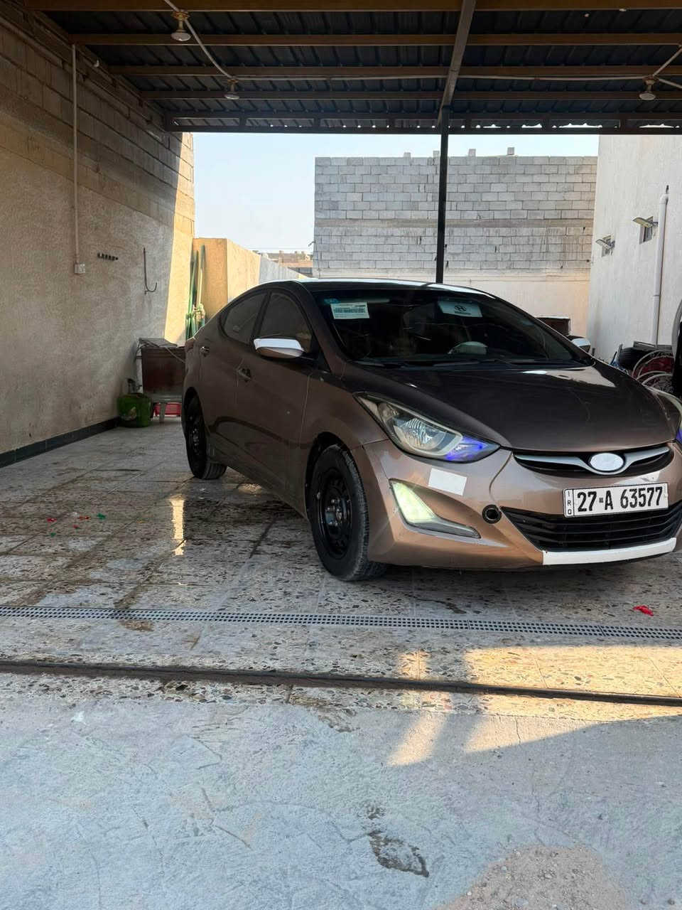 هونداي النترا 
2016
خليجي 
سيارة بدون دواخل 
فقط بيها كم ملاحظة بسيطة في السونار 
موجود التقرير في الصور
مكينة 1800 كفالة من الفتح 
مكينة كير كفالة شرط
تبريد منظومة جديدة
حدادة تخم تاير جديد 
رقم ذي قار الجديد شرط التحويل 
رايدها ب 90 وبيها مجال
موقعي البصرة ابي الخصيب
لأستفسار الاتصال على الرقم
***********
*********** البصرة, العراق
