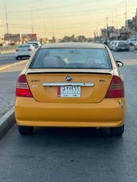 ٢٠١١ • اتوماتيك • يارس ١.٦
