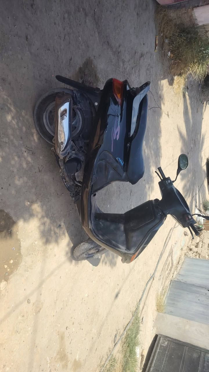 سلام عليكم دراجي حاوين للبيع سعر 500 وبيه مجال  مكان بابل حله ابو غرق مامتواجد عل نت اتصل عل خط ***********
