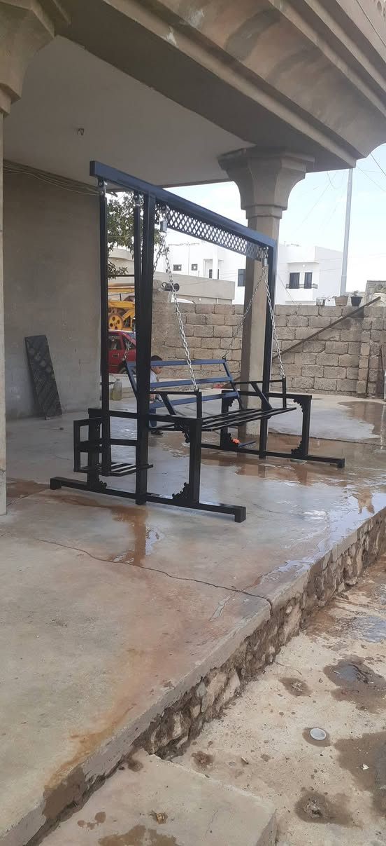 متاح مرجوحه للبيع  ***********
