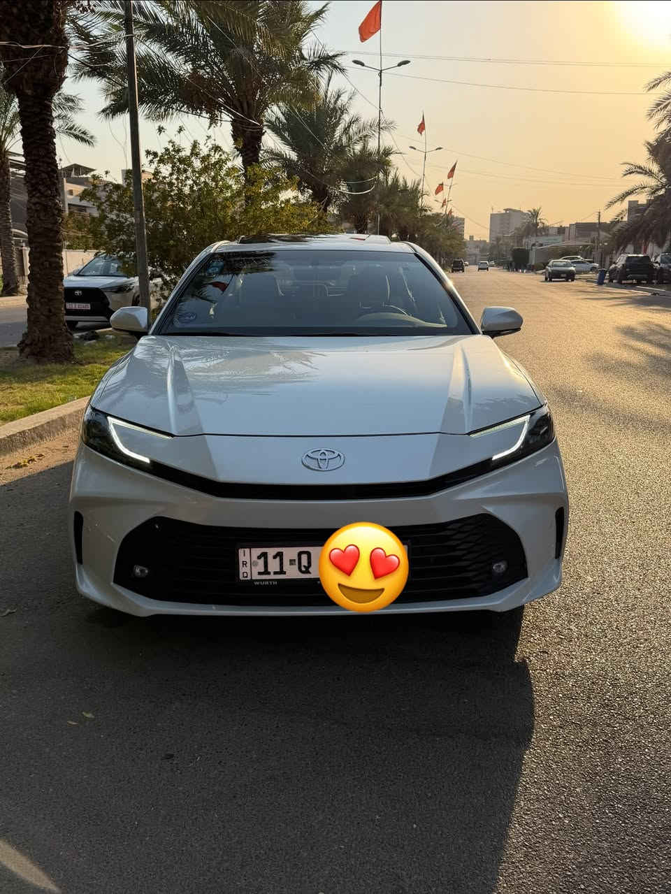 كامري 2025 هايبرد بانزين  

ياباني اصلي وكالة عبدلله لطيف 

خليجي  فول 1/1

اعلى فئه بالكامري

السياره جديده 

رقم بغداد بسمي تحويل ثاني يوم 

رادار

فتحه 

برده خلفية كهربائيه

عدد AIR BAG 8 

حساسات أمامية 

حساسات خلفية

لايت زينون 

 كشافات 

سلايد رووف 

حجم الاطار 235/45R18 

ويل كب 18 

اريل نفكيتر 

مفتاح التشغيل بصمة 

شاشة كبيره مع كار بلي 

كاميرا دوارة

الانارة الداخلية LED

حركة مقعد السائق كهرباء 

مثبت السرعة Cruise

المودات والأوامر الصوتية

أوضاع القيادة  Drive Mode

المرآة الوسطية أوتو دم 

فحص أنظمة السيارة 

حساسات ضغط اطارات 

قطعتين تبريد

هاند بريك بصمة 

ABS

‏Auto Hold    أوتو هولد

السياره كفاله من الضربه والصبغ من الدعامية للدعامية

الممشى : 34

العنوان :بغداد السيديه

رقم الهاتف :***********

