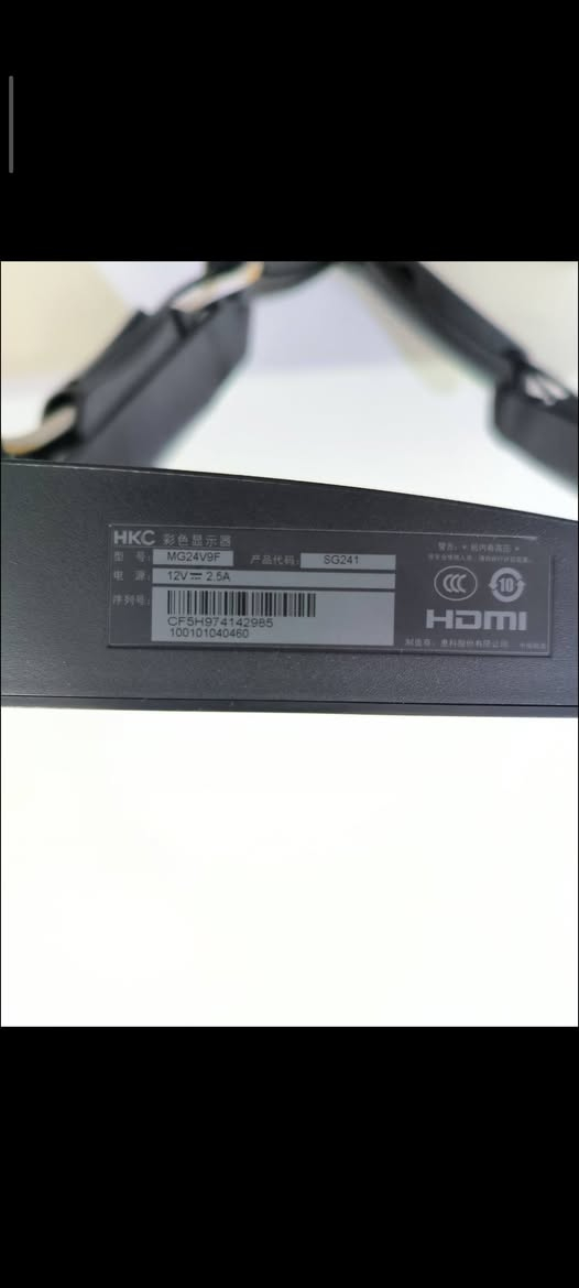 24
165hz
Va
1ms
بيها مشكلة اذا الهرتزية تصعد فوك ال ٦٠ تصير مشاكل بالصورة وخربطة وتطلع الوان 
اما ال ٥٠ هرتز او ٦٠ طبيعية
تكدر تستعملها شاشة ثانوية او تصلحها مااعرف شنو الخلل مالتها ماوديتها لمصلح ابيعها على وضعها
مكاني بغداد الغزالية مامتوفر توصيل تجيني للبيت تفحص على راحتك وتاخذها 
موجود الستاند مالتها بس حاليا مركبها على حامل شاشة 
***********
