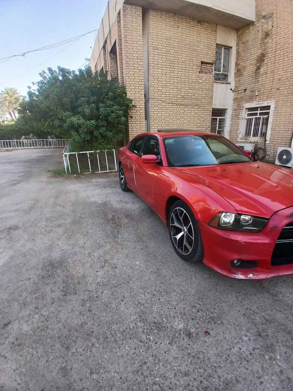 دوج جارجر 2011
السلام عليكم 

دوج جارجر 2011 حمراء 

وارد امريكي

السياره فوول sxt

  مكينه 3600 

سياره حادثهه خلفي ايرباكات سليمه بيهه صبغ جاملغات خلفيه وباب كلير

السياره جاهزه بدون نواقص مكينه كير اكسل تبريد كهربائيات حداديه تخم تاير كلشي عله وضع الشركه 

تحتاج إعادة صبغ القطع المتضرره فقط

سعره 125 وبيها مجال بسبط  رقم بغداد بااسمي والسياره مال جني صارلها بالخمس سنوات عندي  ... وهذا رقمي *********** واي استفسار حاضر ... مكان االسياره بغداد /قضاء المحموديه ... ناهض ابو ذنون
