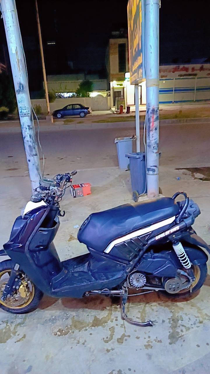 سلام عليكم شباب دراجه سكنس جبلي للبيع الدراجه اي نقص مابيه الدراجه خير من الله الدراجه ختم واحد وياه المكينه السعر 1100 وبيه مجال المكان ديالى بعقوبة تحرير التواصل عل هذه الرقم ***********
