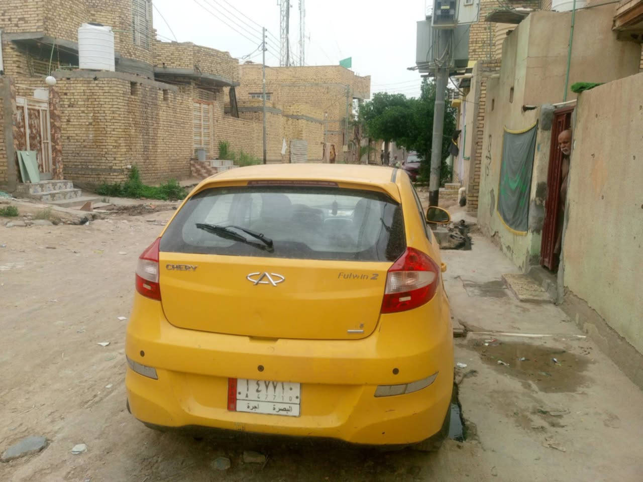 سلام عليكم عندي سياره شيري فلاوين محوره محرك وكير كورله كير اتوماتيك موديل ١٣صفره للبيع رايده ب٢٧ مصفره هيئة وبحث وراعيه يريد مداور سياره شغاله كهربائياته كله. شغاله. مكانه سوق الشيوخ للاتصال. ***********
