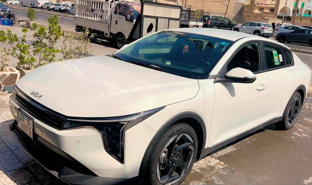 للبيع k4 2025 خليجي رقم بغداد بأسمي 

ضمان دوليه  بعدها باالضمان بيه تبديلات عدد ٢ مجانيه 

محرك 2000 دوش ماشيه 10 الاف 

تشغيل عن بعد بصمه مري شفط تبريد قطعتين 
هند بريك بصمه 
السياره جديده بمعنى الكلمه سبير منازل 

مكاني بغداد / الكرخ البياع 
السعر 195 وبيه مجال 

للاستفسار / ***********
