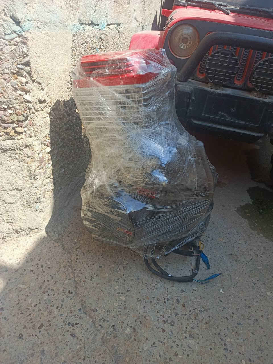 مكبنه ستوته شاينك 200 للبيع مكفوله م̷ـــِْن الشرك وتجفيت وعل فحص بس تفيلس وكلج مبدل مكينه جديده سعرها 200 مكاني سبع قصور ***********
