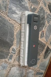 طابعه حراريه HPللصور والجناسي والشهادة وكل شي مامستعمله ولا مره سعر 30...