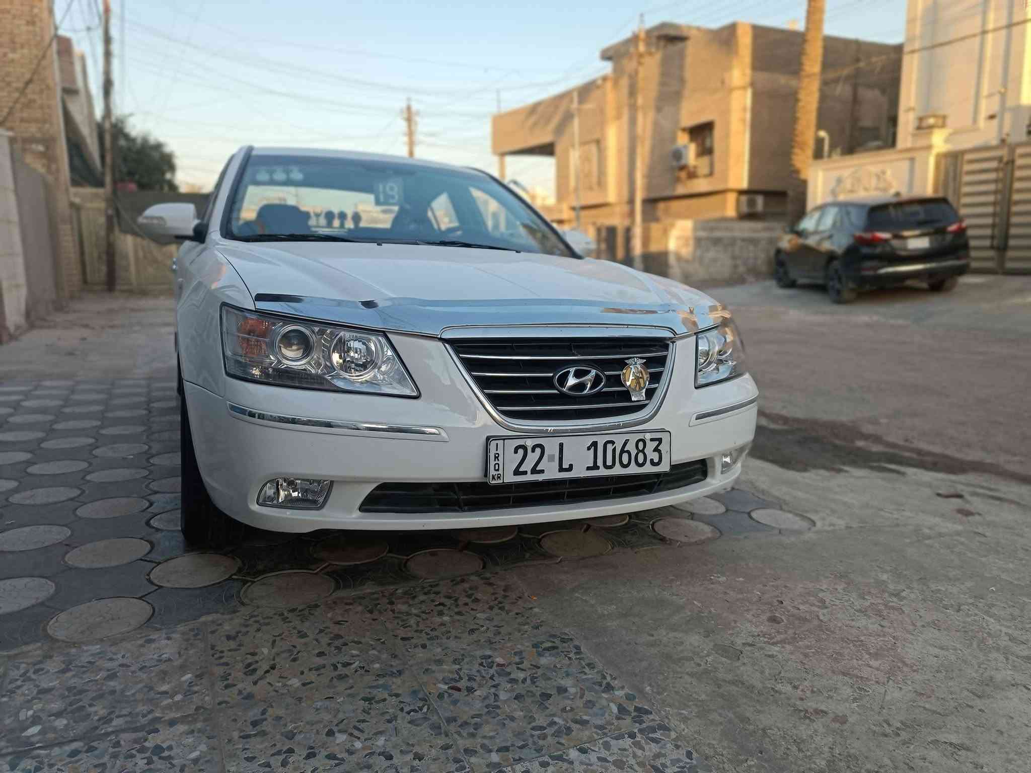 السلام عليكم سوناتا للبيع ٢٠٠٩
محرك ٢٠٠٠
كير ٤ نمر
كهربائيات على وضع الشركه من كل شي
تبريد وتدفئة شغاله 
منضومه غاز ٦٠ لتر
تخم تاير جديد 
صدر خلفي امامي جديد 
بيه صبغ بل صفاح قطع ابيع احزام 
سنويه بسم ابن عمي 
واني عندي وكالة عامه 
ابيع تحويل ماسوي وكاله ابد
السنويه نافذه بشهر ١ 
السعر ١٠٥
رقمي ***********

