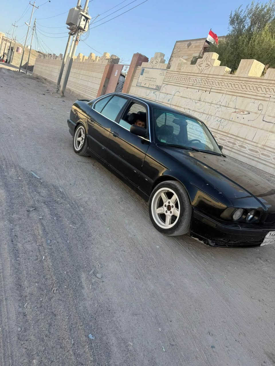 للبيع 540كير عادي اصل رقم اربيل سياره مال تعمير مكاني بصره سعر ٣٨ وبيها مجال رقم ***********
