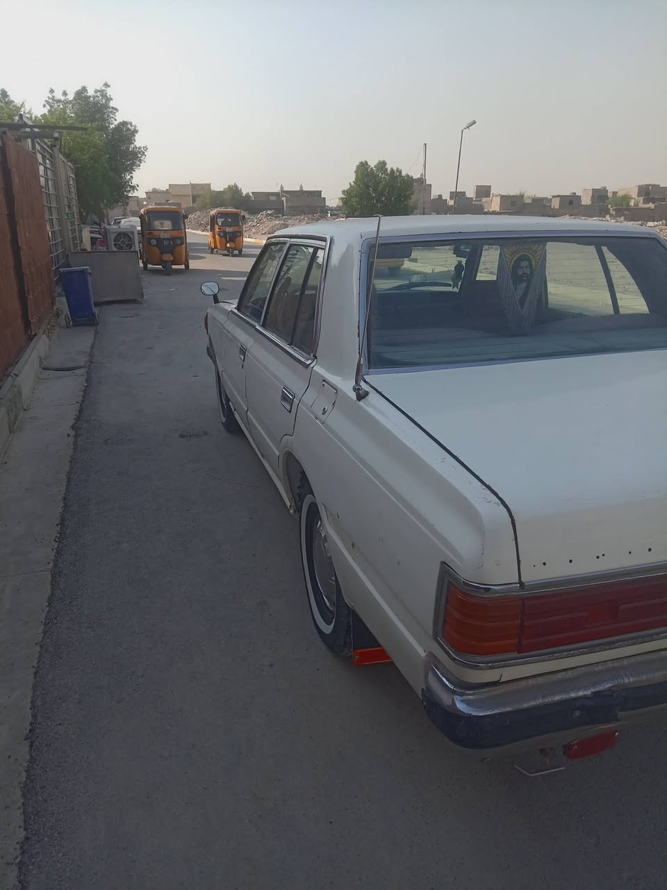 سلام عليكم اعيد النشر كراون ٨١ رقم الانبار انكليزي بسمي مكان بغداد العبيدي *********** رايدهه ٣٠ وبيهه مجال بصيط محرك بلادي كير تعليك
