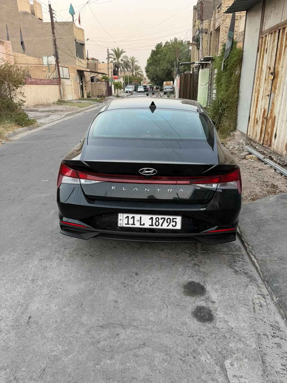 النترا موديل 2023 وارد امريكي ضربته بنيد وجاملغ بسيط مرجع بارد بدون صبغ محرك 2000دوش المواصفات نص فول  ماشيه 62كم رقم بغداد بااسمي سياره ثاني يوم تحويل سعره 135$مجال بسيط التواصل***********
