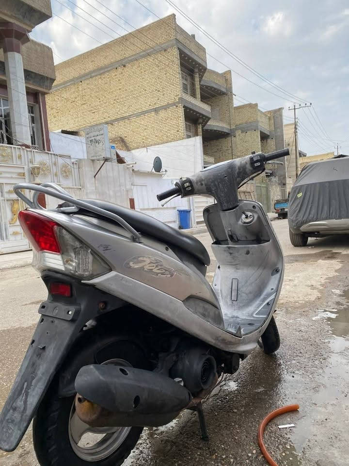 السلام عليكم للبيع دراجة منغولي
ومكينتها نضيفه  وناعمه مابيها خشونه ومامستخدمها تاركها بلادية سعرها 550 وبيها مجال مكاني بغداد الدورة 

رقمي متواجد واتساب ***********
