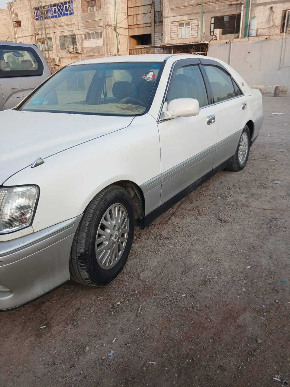 سلام عليكم جنون كصه جنطه مكينه فيفتي دخول جديد بعدهي بريحه الشركه سياره جاهزه تخم تاير حداديه تبريد ثلج جديده بمعنى الكلمه وبلعافيه على الياخذها سياره بلبصره رقم راعيها*********** السعر 28 مكان السياره البصره
