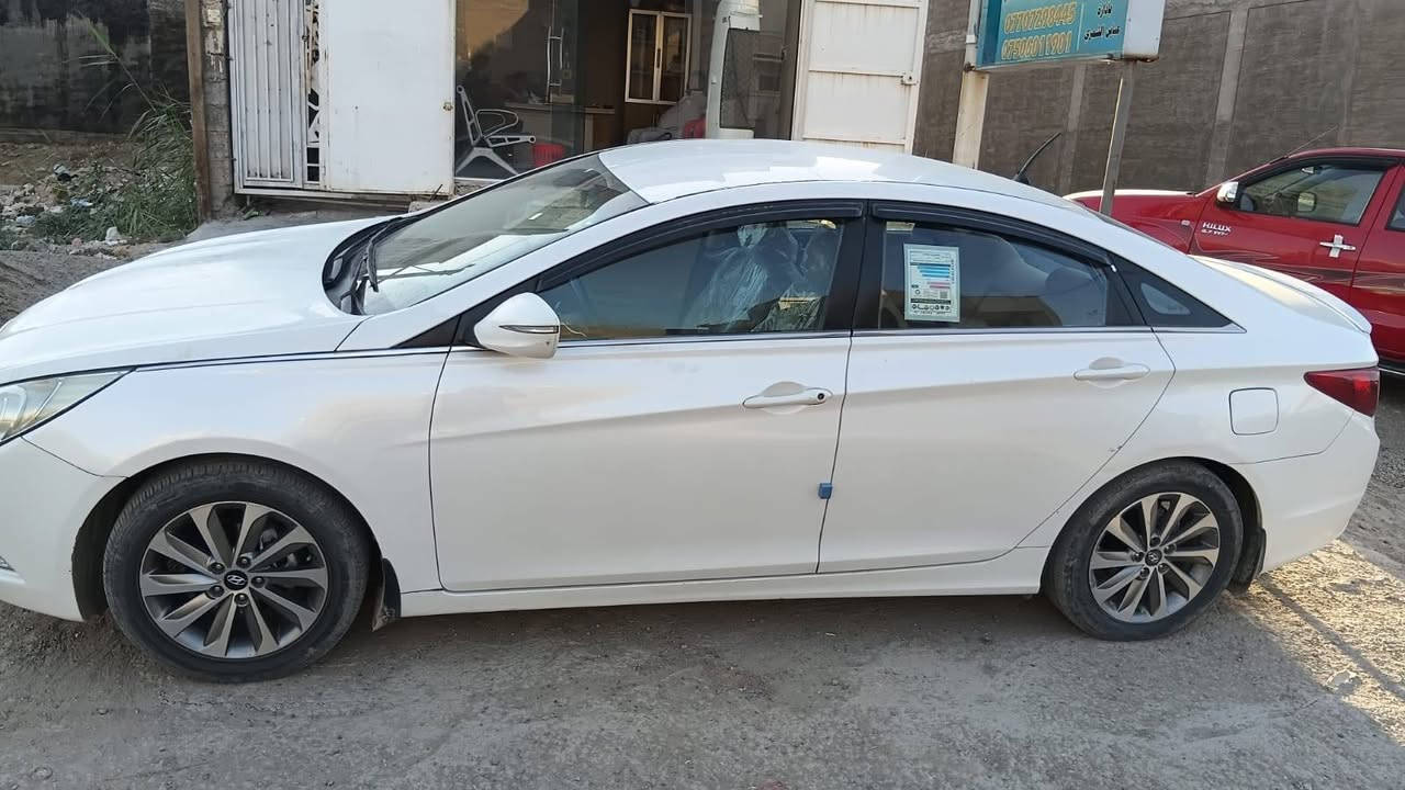 سلام عليكم سوناتا للبيع وارد ٢٠١٤ خليجي بيه صبغ فقط بنيد موضوح بل سونار بدون اي دواخل سياره مكفوله عدا بنيد سياره بسمي وهزه جديده مكينه كير تبريد خير من الله كفاله محرك 2400 دوش مكان بغداد
السعر /113 وبيه مجال 
الرقم/***********
سلام عليكم سوناتا للبيع وارد ٢٠١٤ خليجي بيه صبغ فقط بنيد موضوح بل سونار بدون اي دواخل سياره مكفوله عدا بنيد سياره بسمي وهزه جديده مكينه كير تبريد خير من الله كفاله محرك 2400 دوش مكان بغداد
