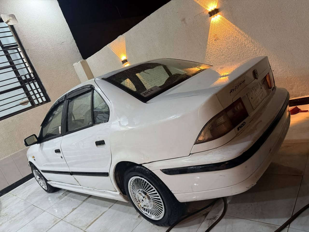 سلام وعليكم سمند مديل 14 السياره مكفوله مكينه وكير وحداده وتخم تاير وتبريد البدي لاضربه ولا صبغ بي بس خياسات بلدوس واصله لتكمه السعر 27  وبيه مجال العنوان البصره الهارثه رقم بصره سنويته صاقطه صارله 6اشهر رقم التليفون ***********
