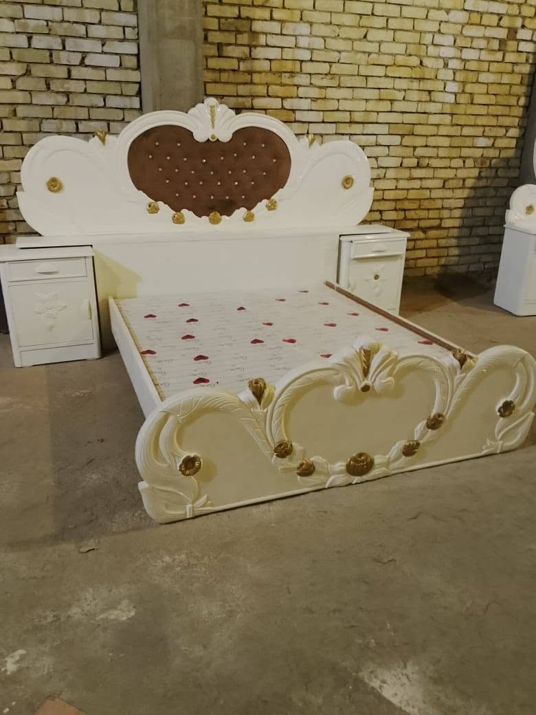 عرف مستعمل نظيف وناسبه
***********
***********
نجف

