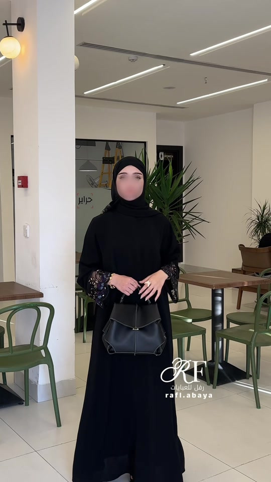 للحجز واتساب *********** السعر 35 الف  عبايه + شال الوروري البنفسجي 💜 الخامه جرجيت انترنت كويتي سواد فاحم الاصلي  ملاحظه | العبايه ولقماش كويتي الاصلي وليس العراقي التقليد  توصيل جميع انحاء العراق  #رفل_للعبايات #عبايات #كربلاء 
