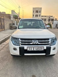باجيرو • ٢٠١٠ • فول مواصفات