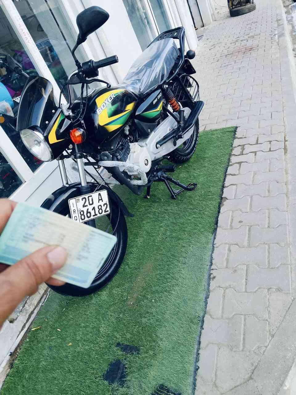 السلام عليكم ورحمه الله وبركاته دراجة نارية بوكسر موديل 23 نازلة بل 25 كفالة عامة مكينة خير من الله مرقم كامل انكليزي ديالى تحويل ثاني يوم إذ تريد مكاني ديالى خرنابات الشراي يتصل ويدلل *********** اتصل ودلل رجان اخوان الموشراي اعبر المنشور
