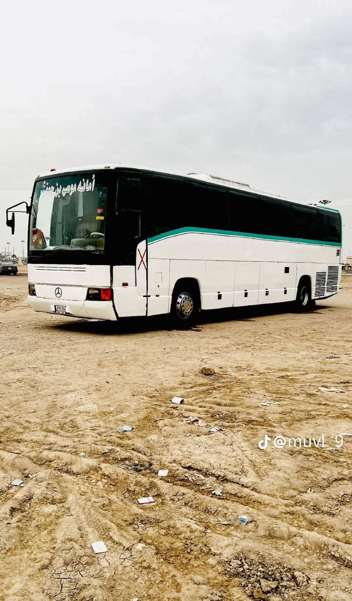 سلام عليكم باص 404 جاهز للعمل حداديه خير من الله تبريد 3 كاورات وياها رقم 92 الماني
ستفسار تواصل واتساب ‏‪***********‬‏
