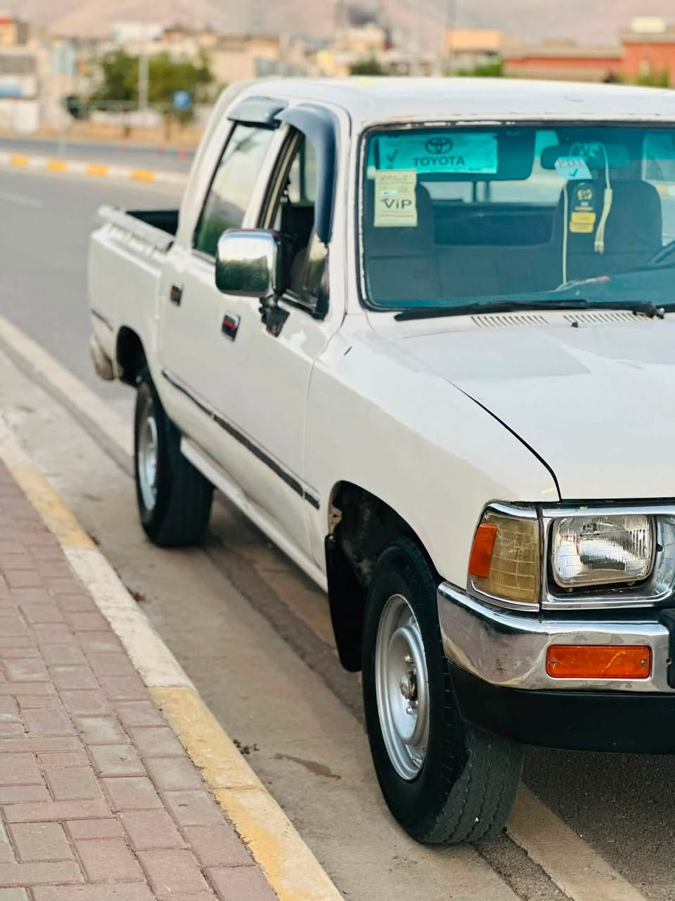 سەرەتا بەناوی خوا

پیکاب توێتا یابانی 

مۆدێل ١٩٩٣

مەکینە ٣w 

گێڕو مەکینە هەموو گیانی بە شەرت بێمەسرەف 

تەقەو ڕەقە بە شەرت 

ئاڕم پلاستیکی سلێمانی عەسڵی 

چوار تایەی تازەو لۆکی لە سەرە

لەسەر ساخی کامل بۆیاخ دەعمو لێدراوی وەرگەڕان بە شەرت 

نرخ  35معامەلە

ڕەقەم تەلە فون ***********

