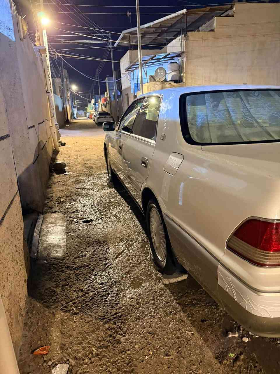راس الثور لبيع مكفوله كصه نقل جثه كير مكينه حداديه تخم تاير كله جديد بسمي السياره مديل 97  مكاني بصره السعر 105. رقم الهاتف ***********
